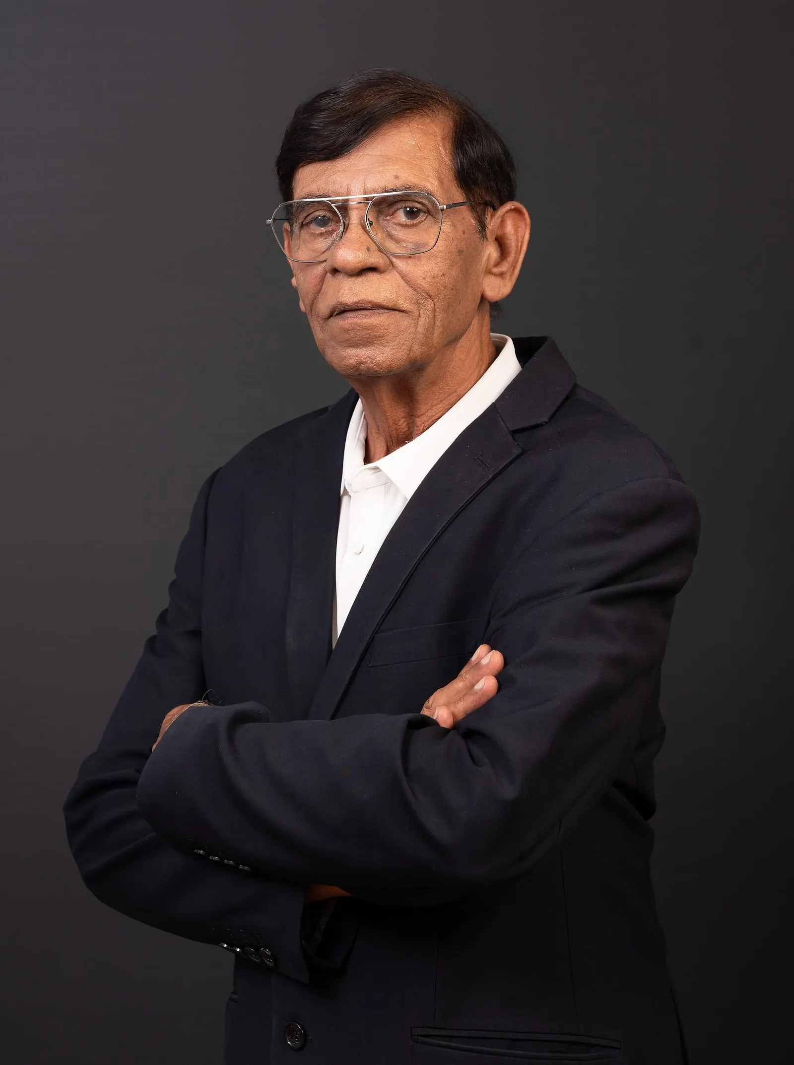 Portrait of Mazhar Saeed Bhatti, Founder & CEO of Shaheen Automotive (Pvt.) Ltd.